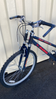 26” Magna Night Hawk 2000 Bicycle (Navy Blue) - 2