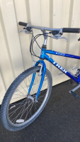 26” Trek 800 Mountain Track Bicycle (Blue) - 2