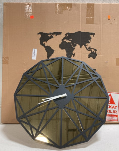 (1) 19.5&rdquo; Mirrored Wall Clock