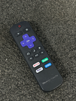 Hisense 43" Roku TV With Remote- Powers On - 5