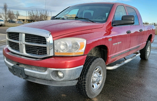 2006 DODGE RAM 1500 - 4X4!