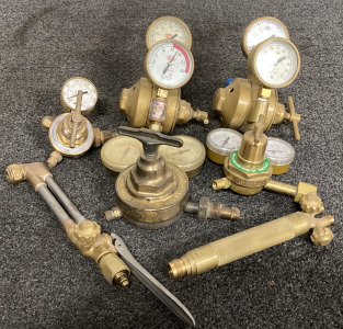 Airco, Victor & Other Brass Welding Regulators And Gauges