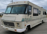 1985 WINNEBAGO MOTORHOME - 131K MILES!