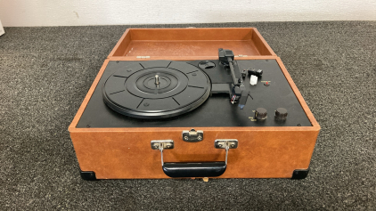 Vintage Crosley Model CR49 Case Style Turntable- Missing Power Supply