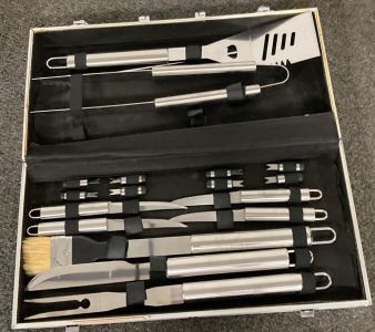 18 Piece Barbecue Kit