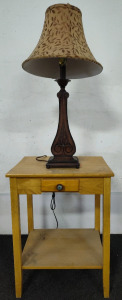 Inn Table with lamp