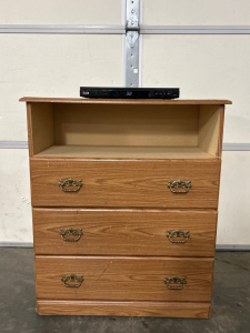3- Drawer Dresser (30"x 15"x 35") And LG Blu-Ray 3D Player (Powers On)