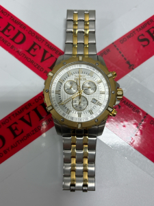 (1) Beautiful Invicta Wrist Watch