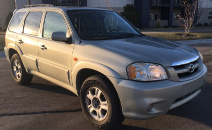 2005 Mazda Tribute - 4X4 - WELL EQUIPPED