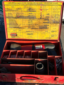 Vintage Hilti DX 600N Safe Piston Drive Tool In Metal Case With Various Hardware