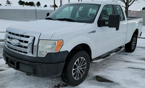 2009 FORD F-150 - 4X4!