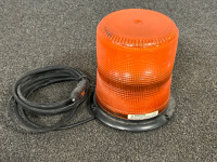 (2) Come Along Winches & Amber LED Beacon - 4