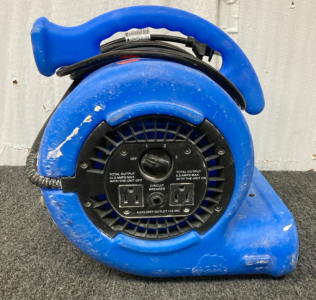 B-Air VP-25 1/4 HP Air Mover- Perfect For Water Damage Restoration And Floor Drying Projects (Powers On)