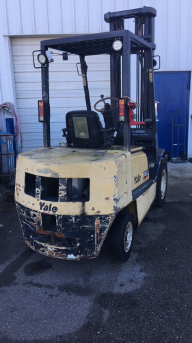 YALE FORKLIFT - 5350 lb CAPACITY