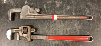 2 Wrenches