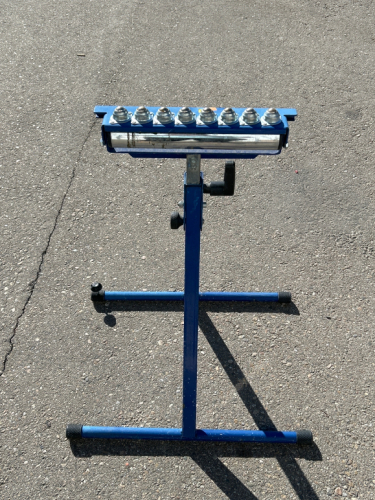 Kobalt Roller Stand