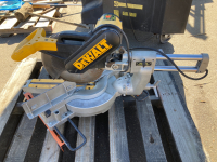 DeWalt DW708 12" Sliding Compound Miter Saw