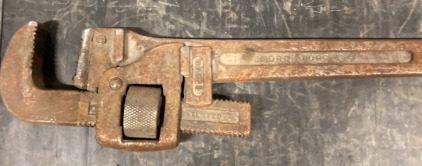 36” Pipe Wrench