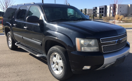 2007 CHEVY SUBURBAN- 4X4