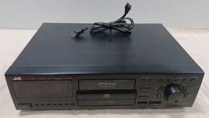 JVC 6+1 CD Player