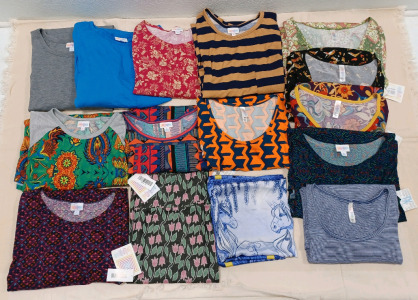 (14) XL LuLa Roe Clothes (4) XL Dresses (1) XL Skirt (1) XL Long Sleeve Shirt (8) XL Shirts & Blouses & (1) Blue Unicorn Square Scarf