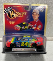 Winner Circle Jeff Gordon 1998 Die cast car. Globe Travelers Matchbox Land Rover defender 110 Super Man Pencil pack (4) Benie Baby 2000 Millennium the Bear (2) Decks Of CardsDisney MULAN doll in red fashion by Mattel 1997 - 3