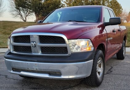 2012 Ram 1500 - 4x4 - Runs Smooth!