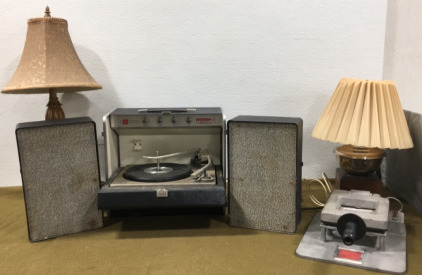 General Electric Transistor Stereo 400 Portable Record Player, Showcase Heat Sealer Model 500C & (2) Lamps