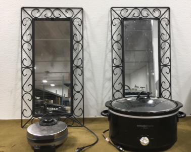Kitchen Smith Crock Pot, Oster Belgin Waffle Maker & (2) Mirrors