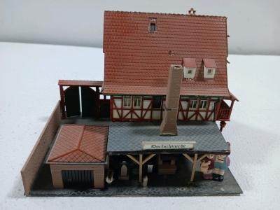 Vintahe Vollmer 29731 German Miniature Set