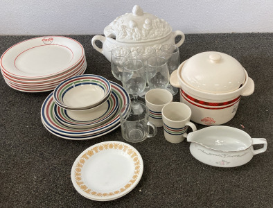 (6) Vintage Coca Cola Caf&eacute; Plates, (20 Pieces)Assorted Dish Ware