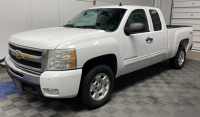 2011 Chevrolet Silverado 1500 - 4x4!