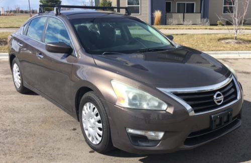 2015 NISSAN ALTIMA - 109K MILES