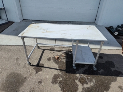 Rolling Table 5'x30" (White)