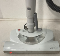 (1) Kenmore Progressive Vacum - 7