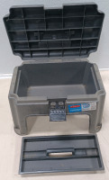 (1) 5 Gallon Portable Air Tank (2) Nail Guns - 8