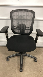 Black Mesh Back Office Chair