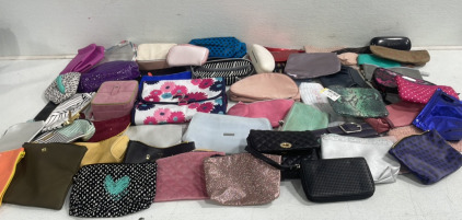 (30+) Assorted Purses, Handbags, and Makeup bags