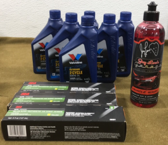 (6) 16oz Bottles Valvoline Outboard 2 Cycle Marine Oil & More