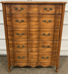 Vintage Wood 5-Drawer Dresser