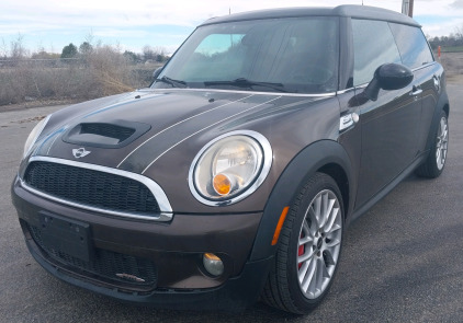 2009 MINI COOPER - 64K MILES!