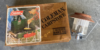 Coleman Campstone Two Burner- Model 425, Coleman Propane Lantern