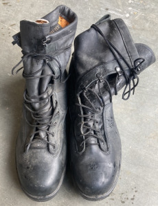 Gore-Tex Mens 13W Steel Toe Boots