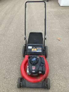 21&rdquo; Red lawn Mower