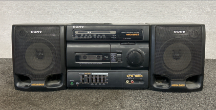 Sony Radio Cassette-Corder CFS-1055. Powers On