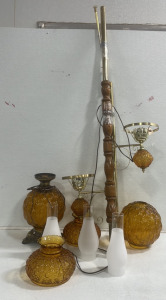 (1) Vintage Multi Bulb Lamp