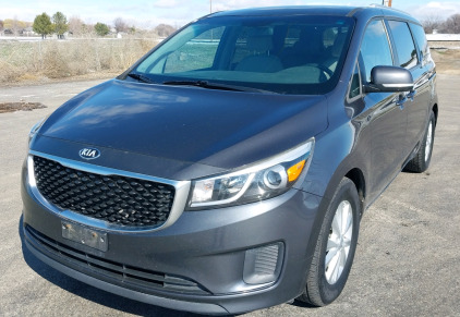 2016 KIA SEDONA - HEATED SEATS - RUNS WELL!