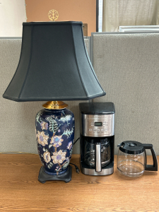Vintage Hand Painted Table Lamp w/ Shade (3 Light Settings) & Cuisinart Brew Central 14-Cup Programmable Coffeemaker Plus Extra Carafe