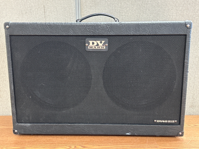 DV Mark Guitar Double Amp Model DV40-212