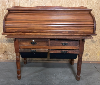 DOUBLE POSSUM BELLY BAKERS CABINET
